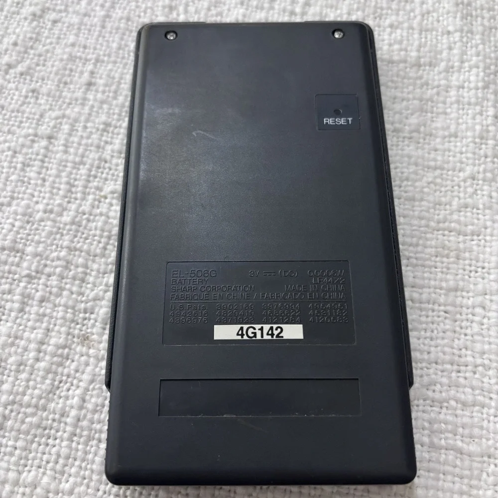 Sharp EL-506G Scientific Calculator with Function Display and‎ Manual Case